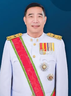 นายอัครเดช ยมภักดี