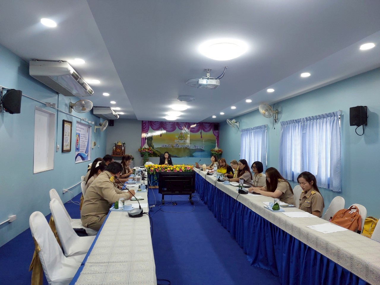 การประชุมคณะทำงานพัฒนาครูผู้สอนภาษาอังกฤษ ประจำปี พ.ศ. 2568